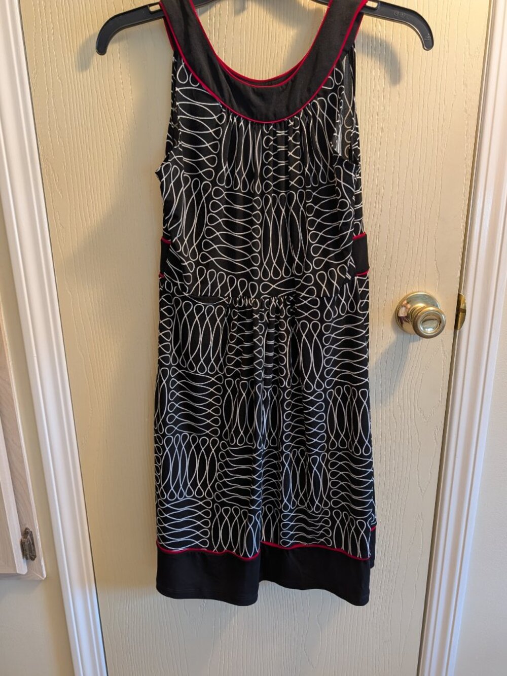 Enfocus Studio Black & White w/Red Trim Polyester/Spandex - Size 6 - Picture 2 of 5